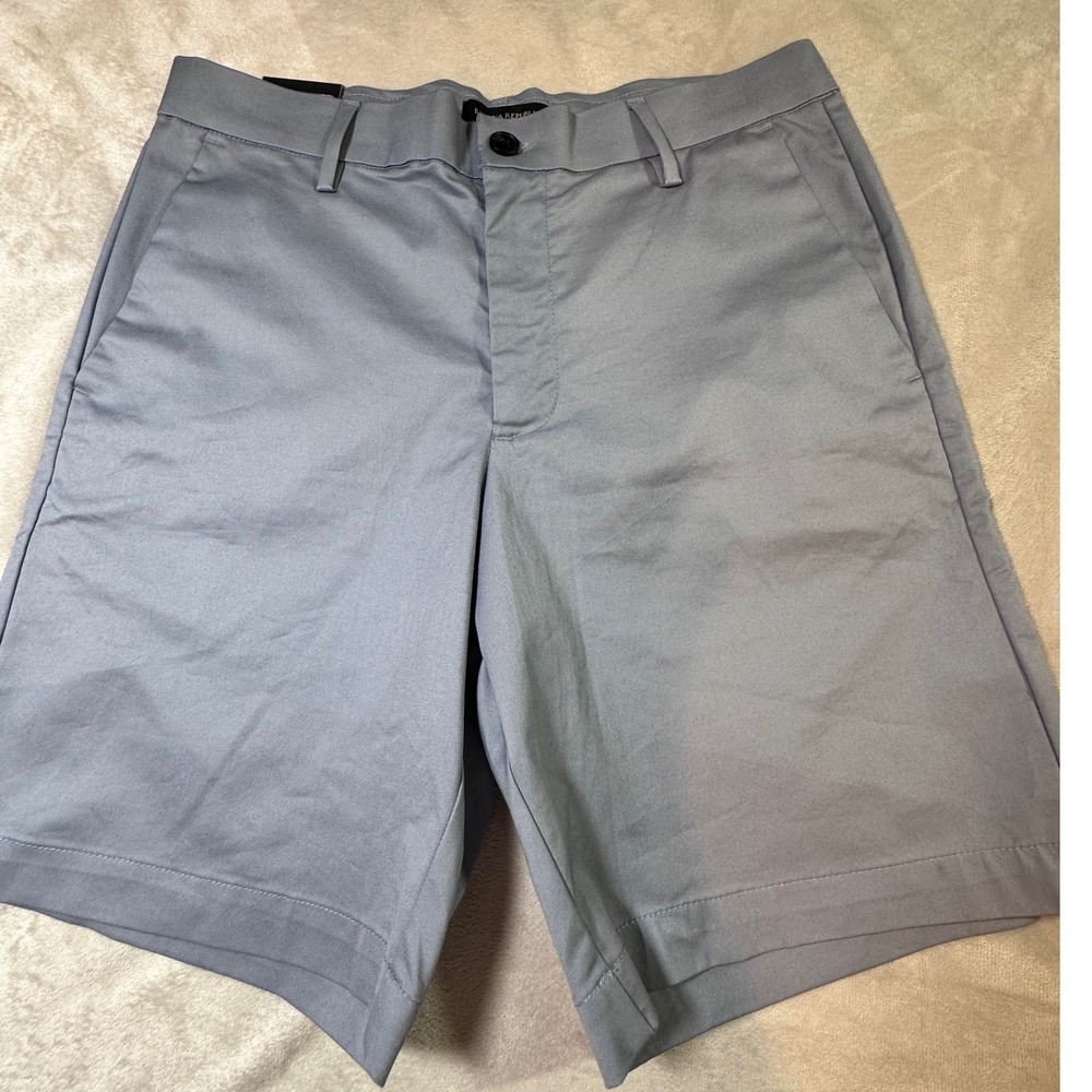 Banana Republic Mens 32 Light Blue 9" Inseam Stretch Chino Shorts Quick Dry NEW